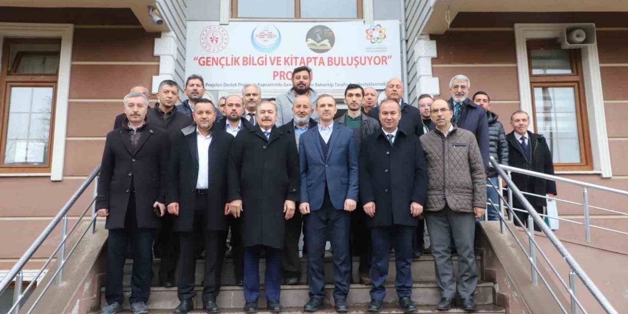 Uluçay: “Vakıflarımıza Daha Da Sistemli Çalışabilecekleri Bir Mekân Sunacağız”