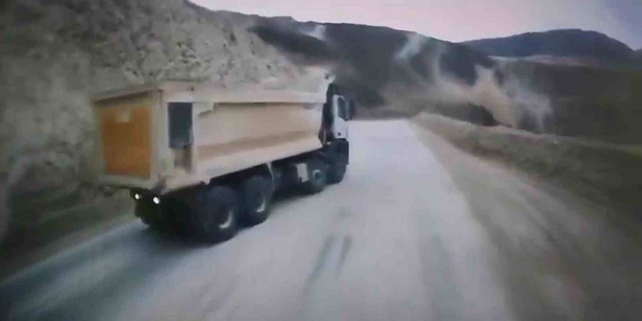 Toprak, Kamyonu Yuttu