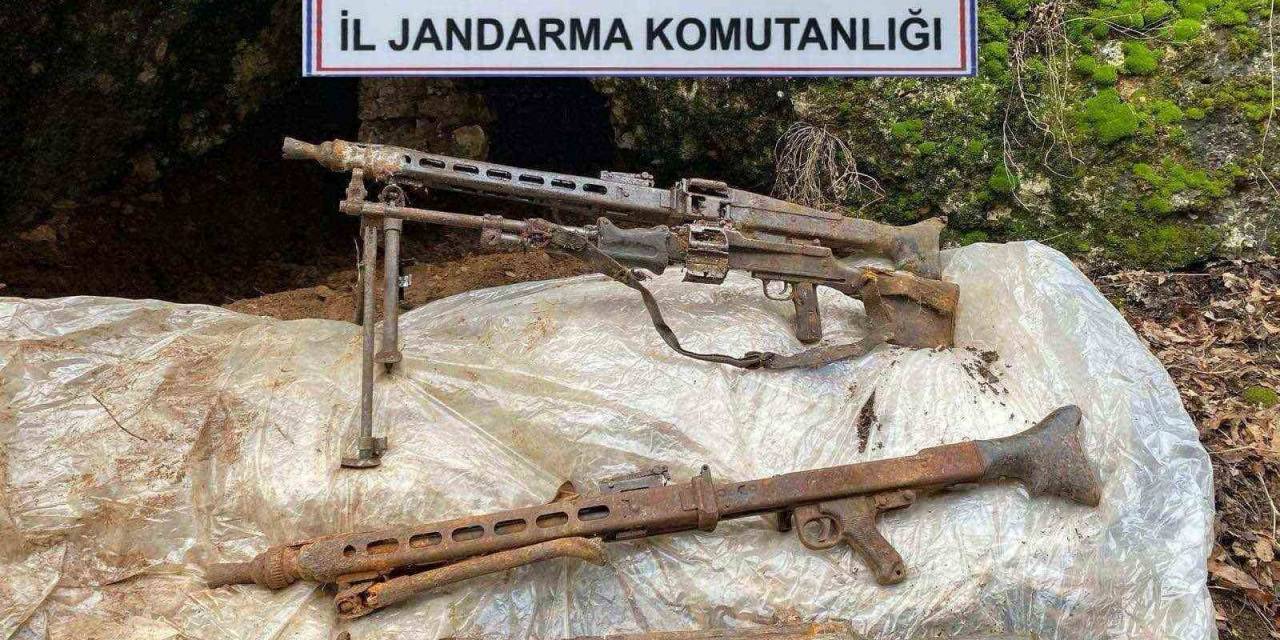 Tunceli’de Çok Sayıda Mühimmat Ve Yaşam Malzemesi Ele Geçirildi