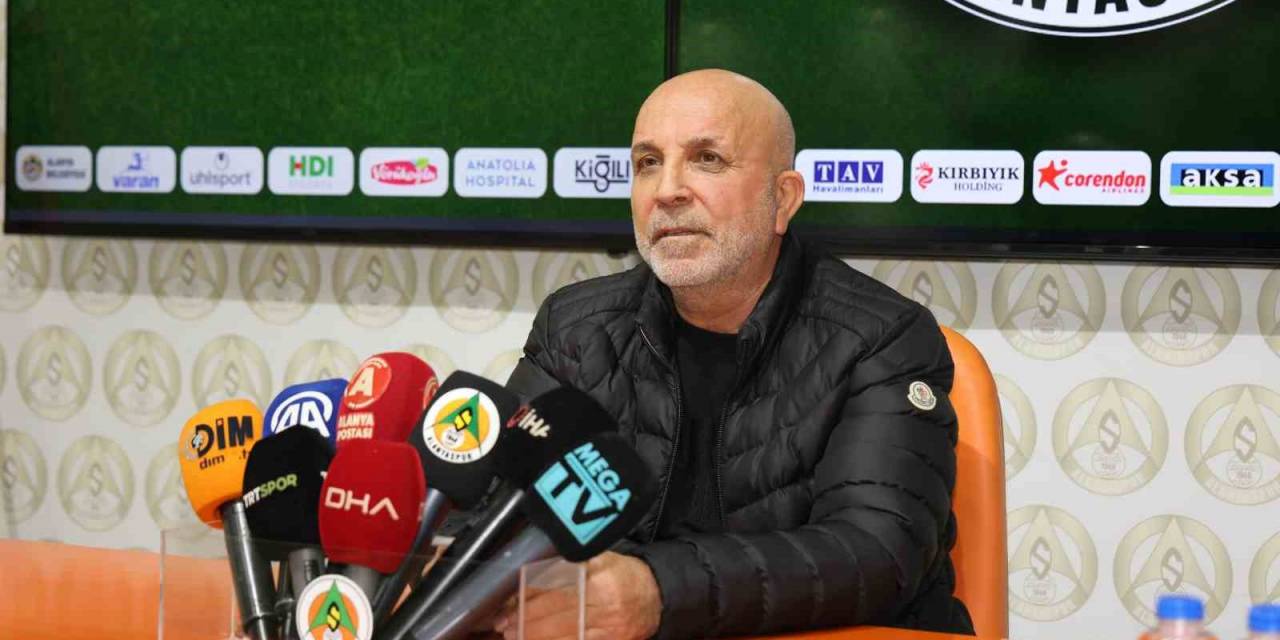 Alanyaspor Başkanı Çavuşoğlu’ndan Fenerbahçe Maçındaki Hakem Kararlarına Eleştiri