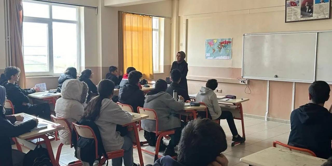 Öğrenciler, Çedes Projesi Hakkında Bilgilendirildi