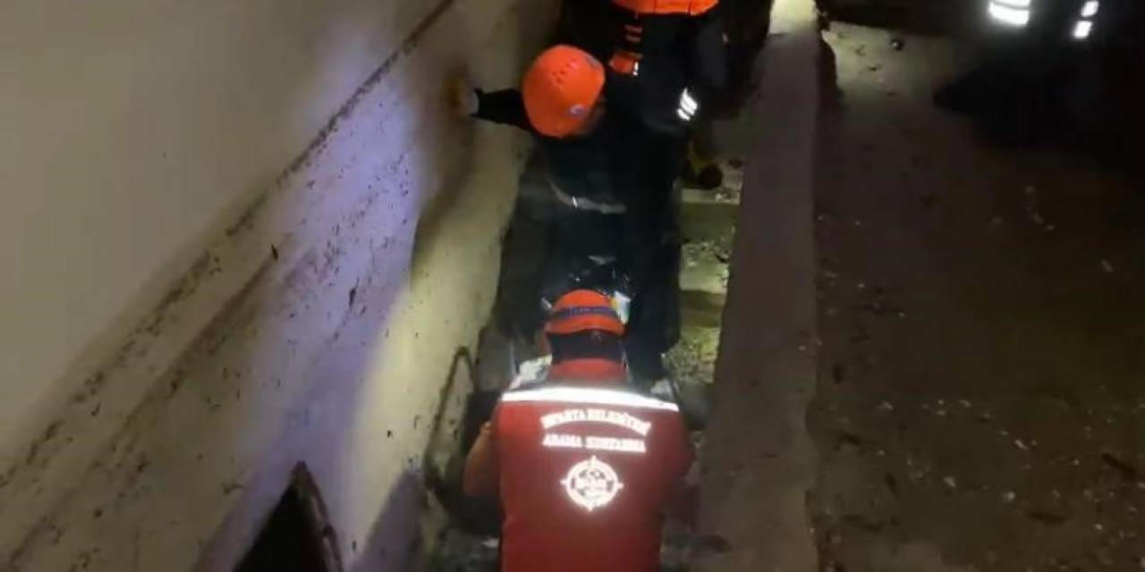 Isak Timi Antalya’daki Sel Felaketi Çalışmalarına Destek Verdi