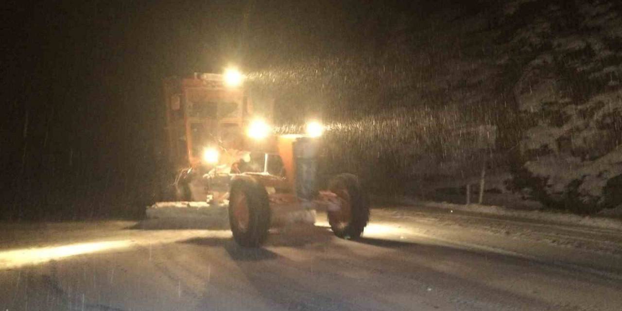 Antalya-konya Kara Yolunda Kar Yağışı