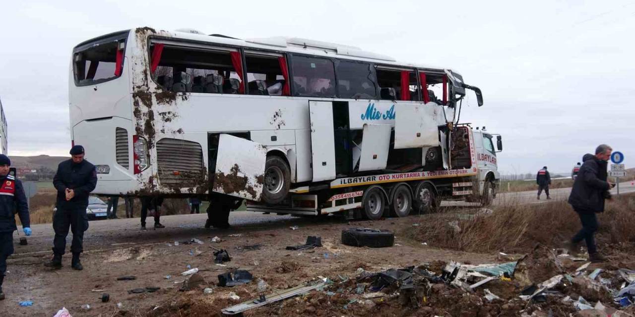 Yozgat’ta Otobüs Kazası: 1 Ölü, 18 Yaralı