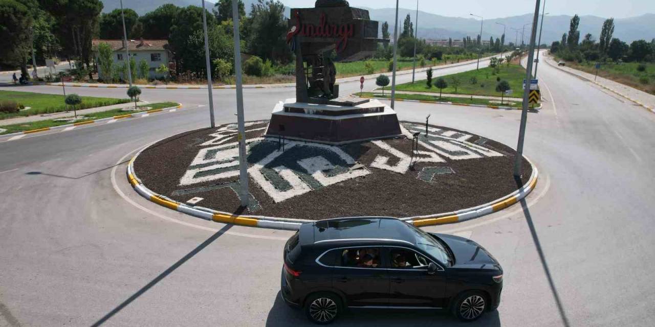 Sındırgı’da Yatırımlar Nüfusu Arttırdı