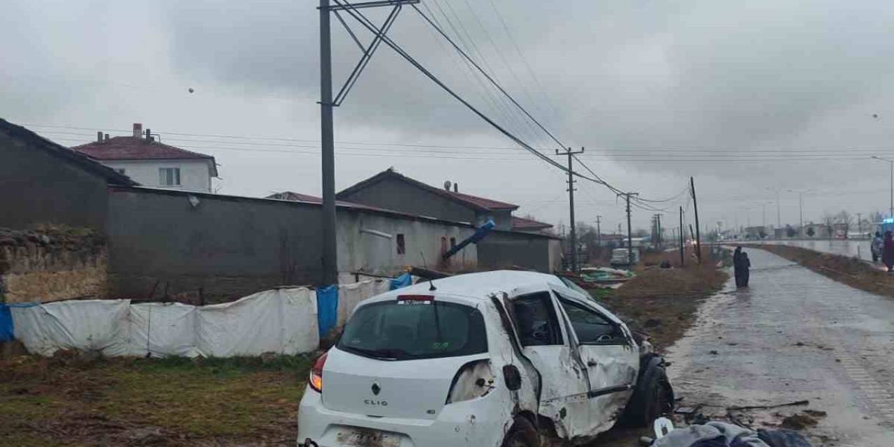 Devrilen Aracın Sürücüsü Hayatını Kaybetti