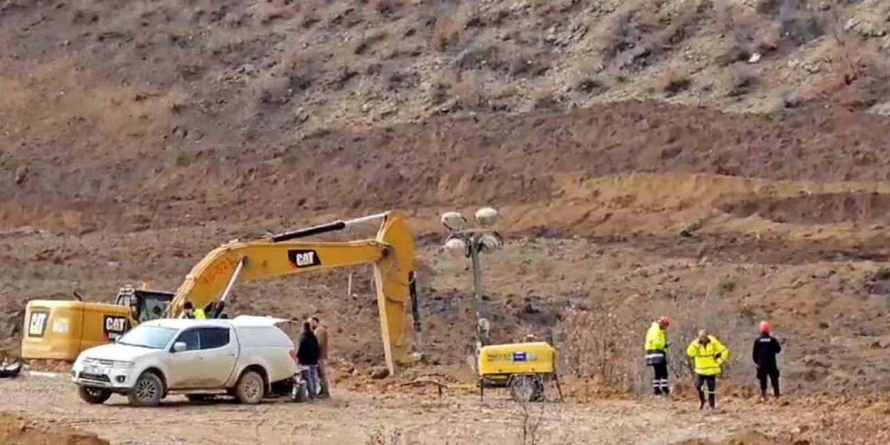 İliç’te Kayıp 9 İşçi İçin Çalışmalar Sürüyor