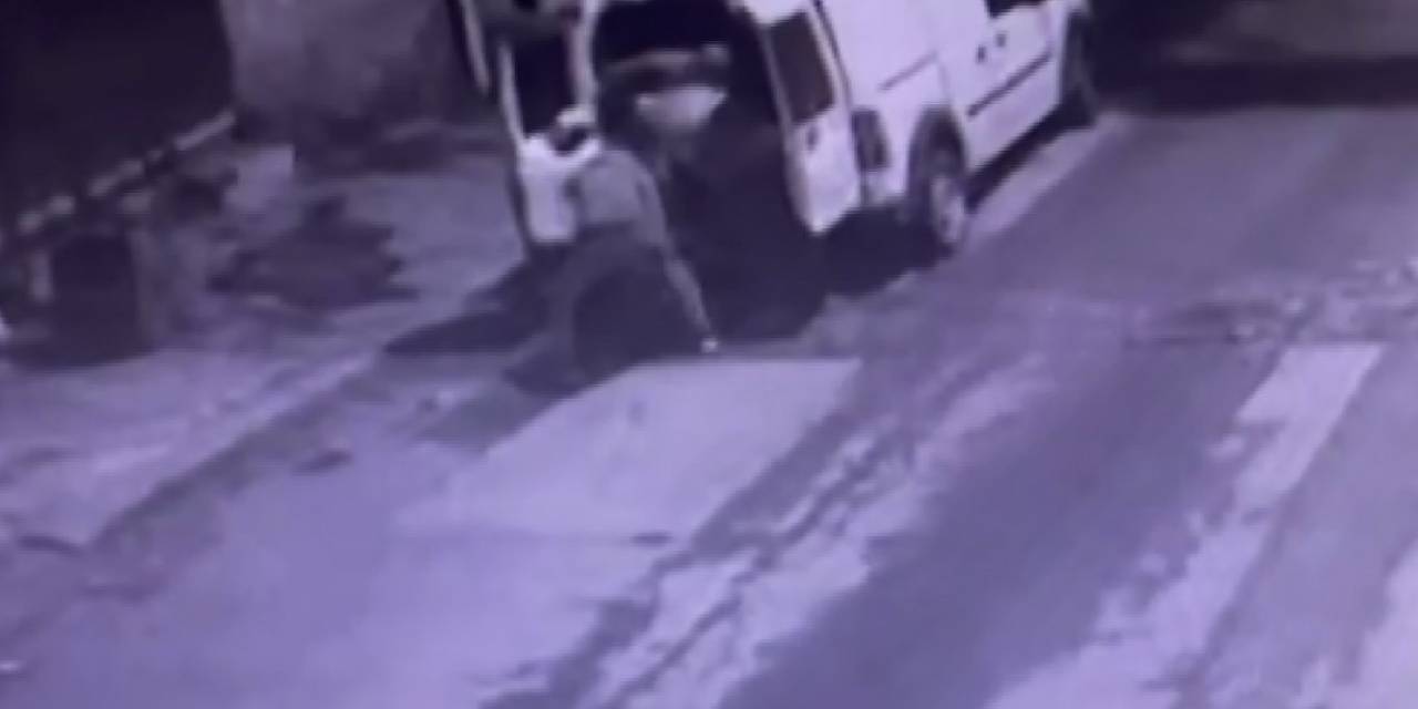 Gaziantep’te İş Yerlerinden Binlerce Liralık Hırsızlık Anları Kamerada