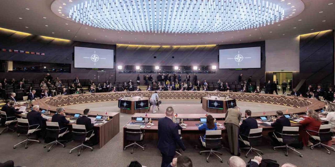 Bakan Güler, Nato Savunma Bakanları Toplantısı’nın İlk Oturumuna Katıldı