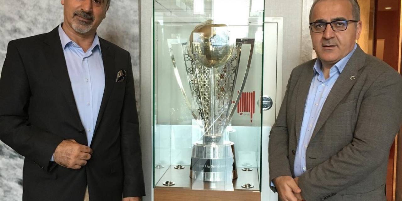 Senatör Iraj Alipour’dan Yafa’ya Destek