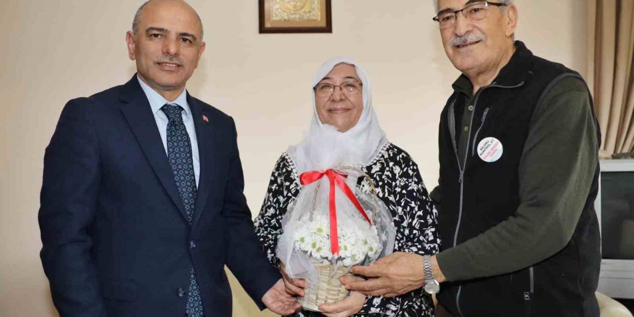 Asırlık Çiftlere Anlamlı Sürpriz