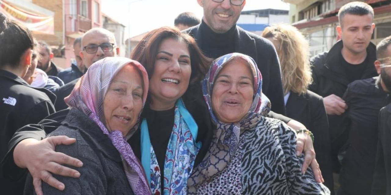 Başkan Çerçioğlu Germencik Pazarı’nda Vatandaşlarla Buluştu