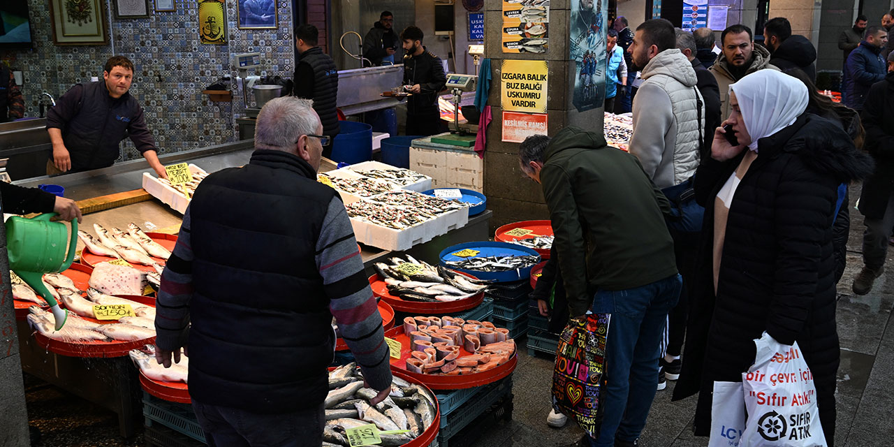 Trabzon'da istavritin 3 kilogramı 100 liradan satışa sunuluyor