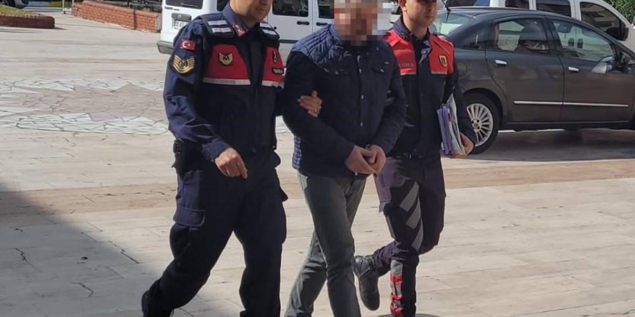 Zincirleme Trafik Kazasına Neden Olan Kamyon Şoförü Tutuklandı