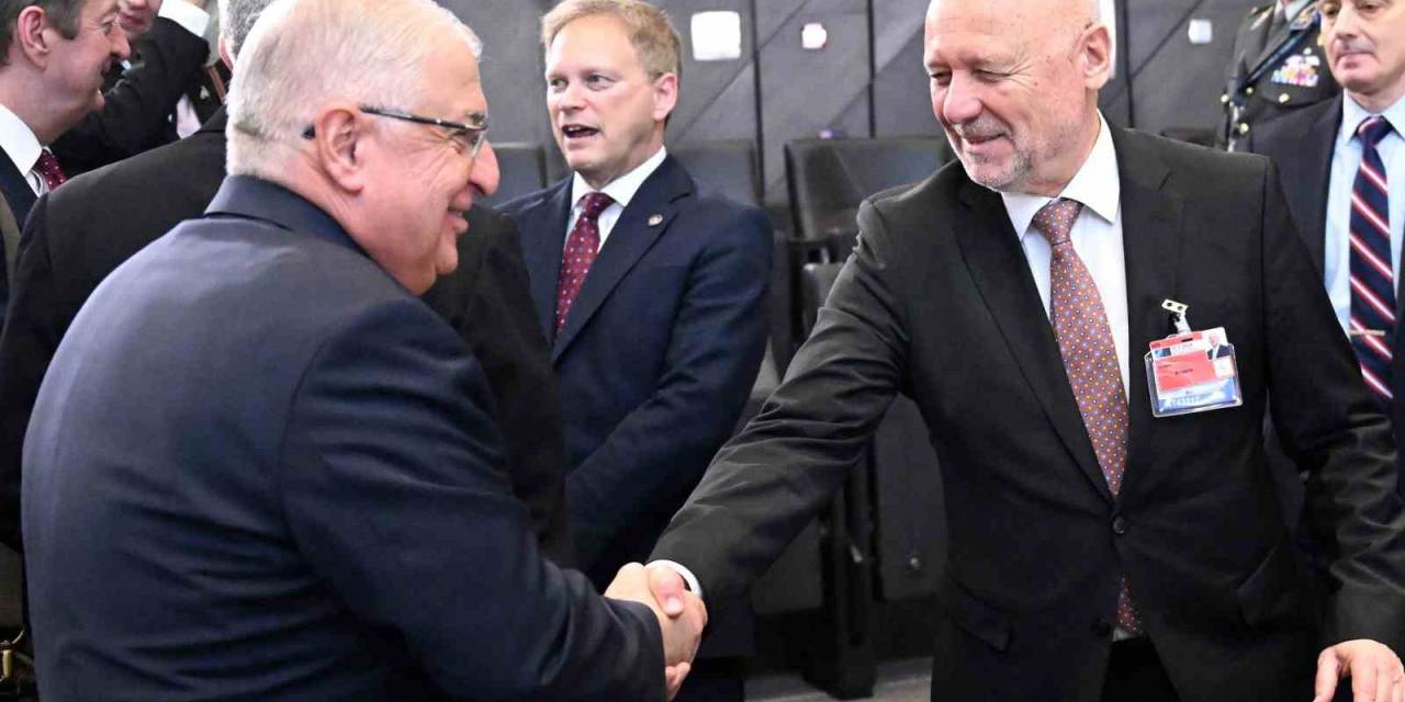 Bakan Güler, Nato Savunma Bakanları Toplantısı’nın İkinci Oturumuna Katıldı