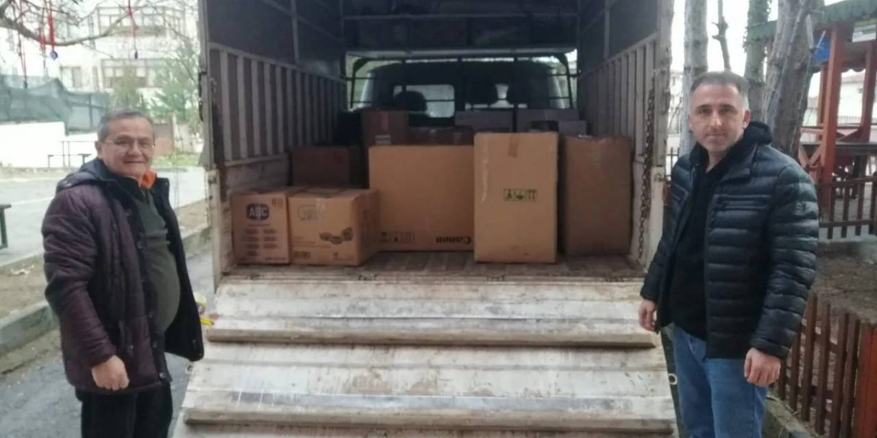 Halk Eğitim Merkezinde Filistinliler İçin Kıyafet Ve Maske Üretildi