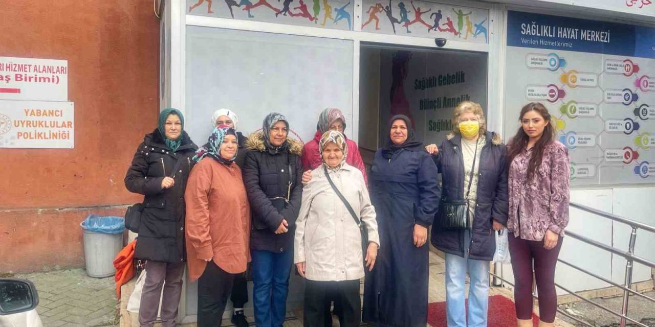 Mahallesindeki Kadınlara 5 Yıldır Sağlık Taraması Yaptırıyor