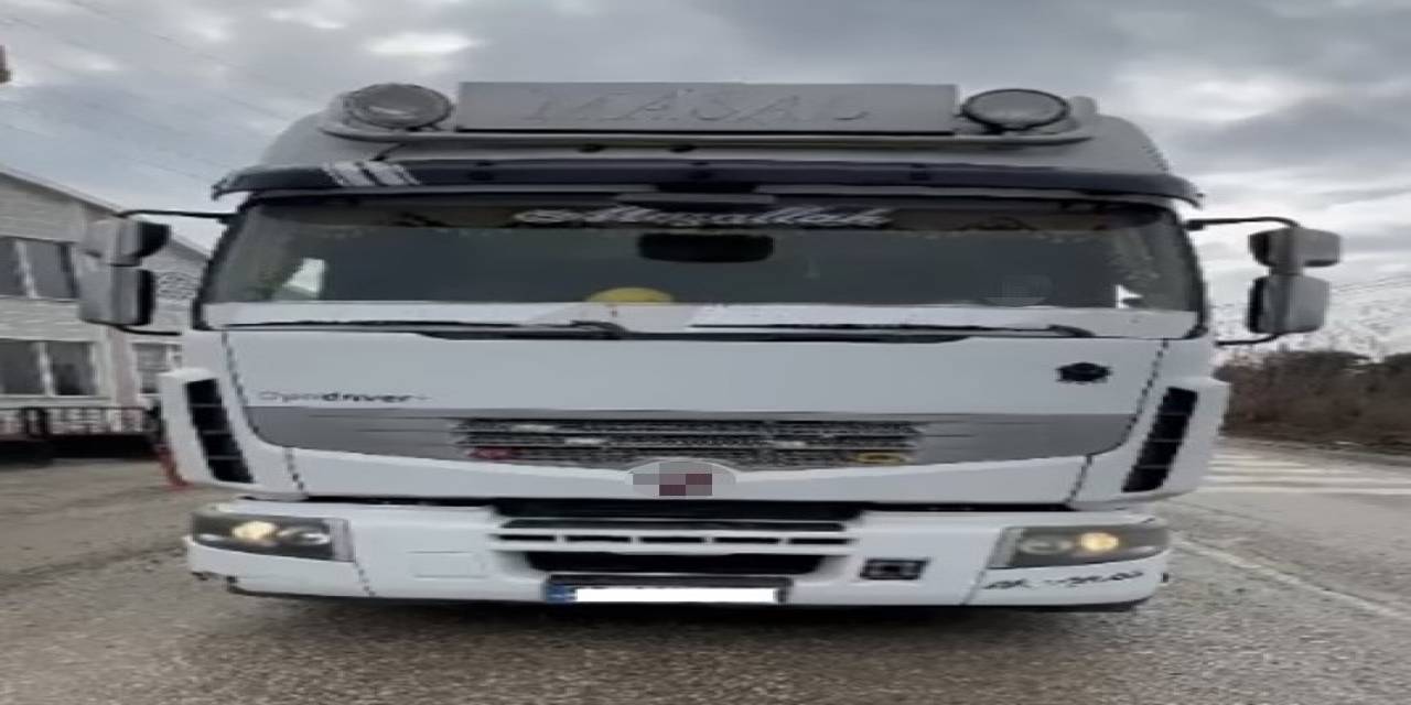 Kırklareli’de Tıra Çakar Takan Sürücüye Ceza