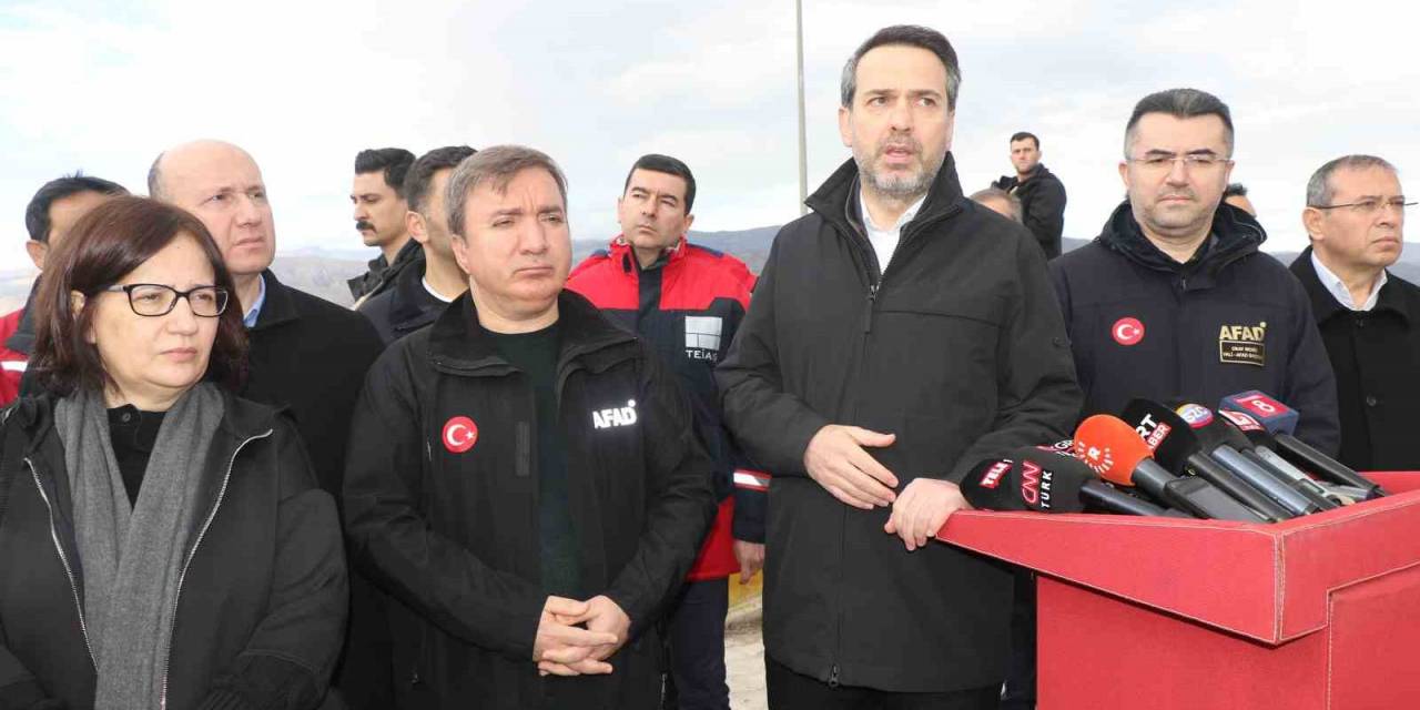 Enerji Ve Tabii Kaynaklar Bakanı Bayraktar; "İşçilerimizin Üçünün Bir Lokasyonunda 6’sının Diğer Lokasyonda Olduğunu Tespit Ettik"