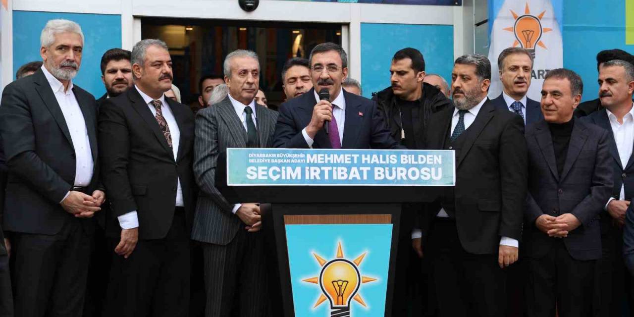 Cumhurbaşkanı Yardımcısı Yılmaz: "Kim Ne Derse Desin Diyarbakır Bu Ülkenin Birliğine, Beraberliğine Sahip Çıkacak"