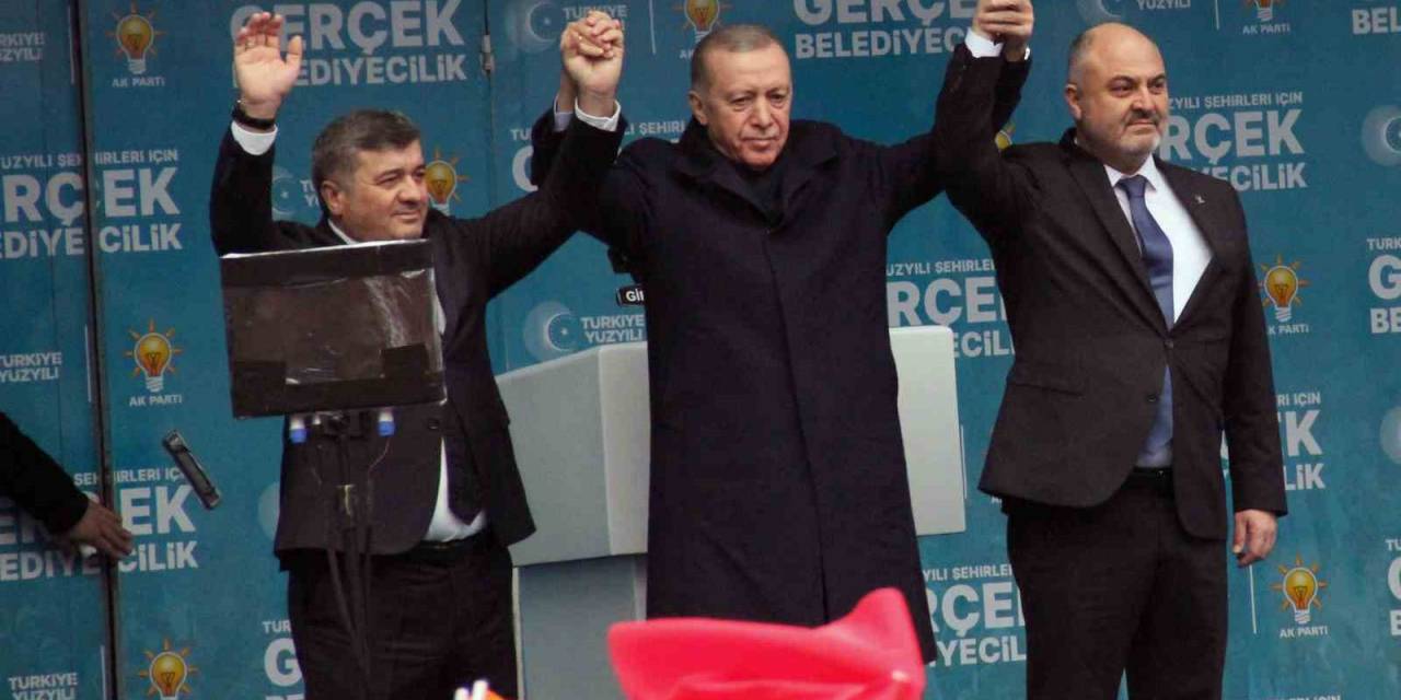 Cumhurbaşkanı Erdoğan: “Kardeşlerimizle Saflarımızı Sıklaştırmak Gerekiyor”