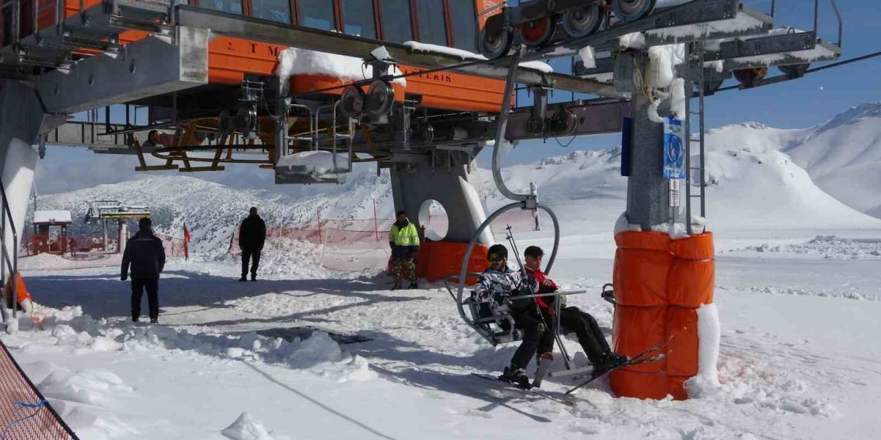 Davraz’da Sezon Açıldı, Kayak Heyecanı Başladı