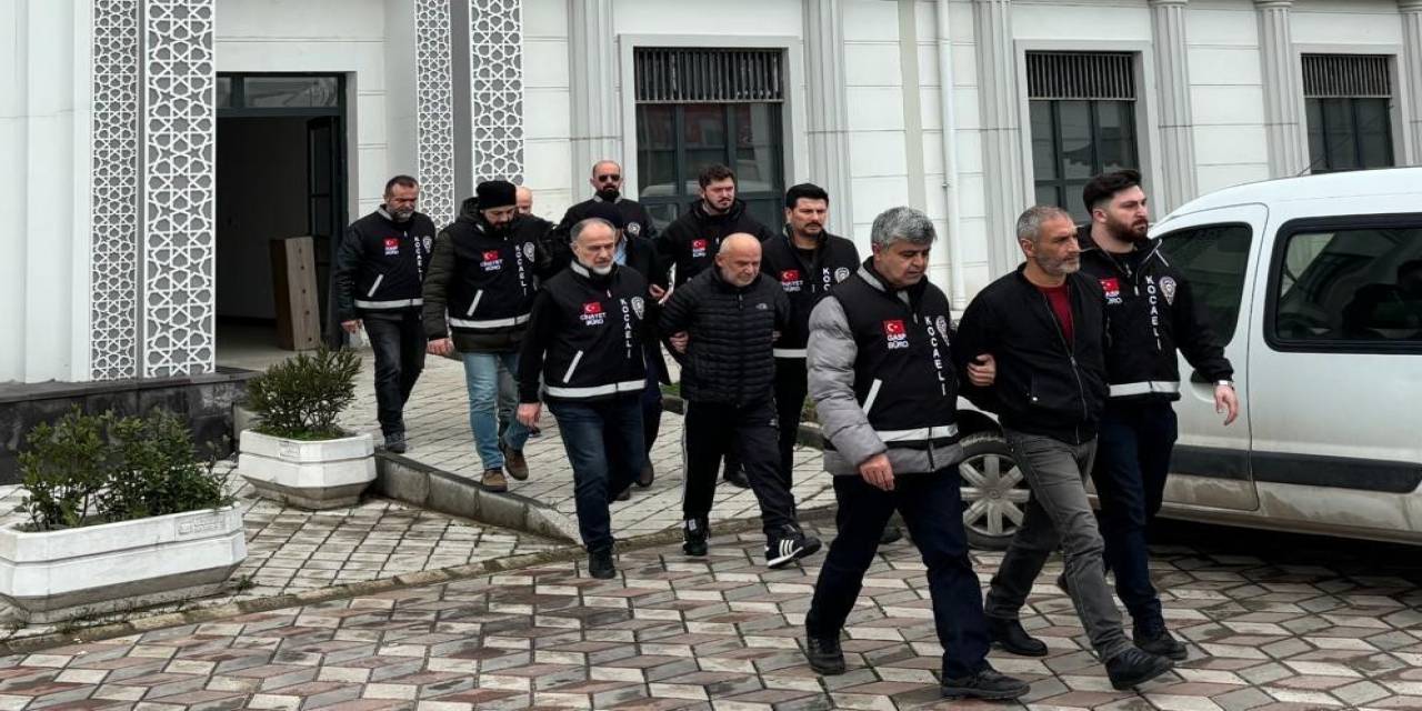 Kocaeli’de 4 Kişiyi Yağmalayan 4 Şüpheli Operasyonla Yakalandı