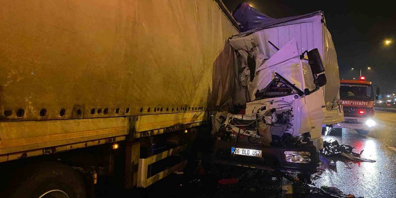 Kuzey Marmara Otoyolu’nda Feci Kaza: 1 Ölü, 1 Yaralı