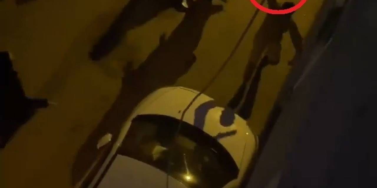 Bursa’da Aileler Arasındaki Palalı Kavga Kamerada