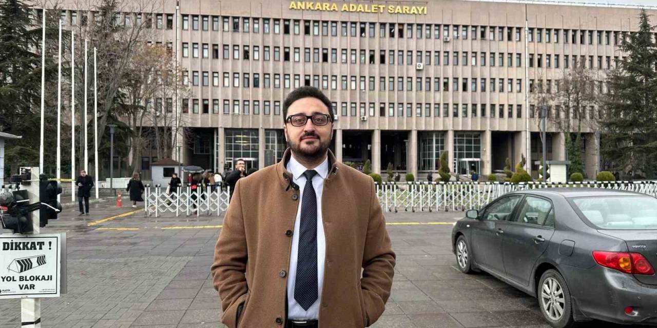 Uzmanı Uyardı: Sosyal Medyadan Hakaret Edenlere Para Cezası