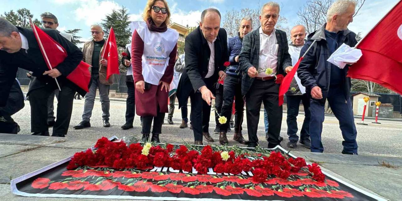 Merasim Sokak Şehitleri Anıldı