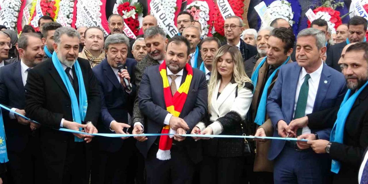 Göker Gözütok: "5 Yılın Sonunda Talaslının Gönlüne Ve Evine Girememişsem, Hizmeti Getirememişsem Bana Yazıklar Olsun"