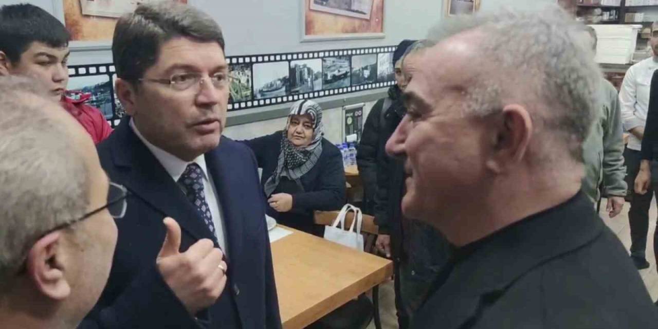 Bakan Yılmaz Tunç, İyi Parti’nin Adayı Murat Sesli’yi Dinledi