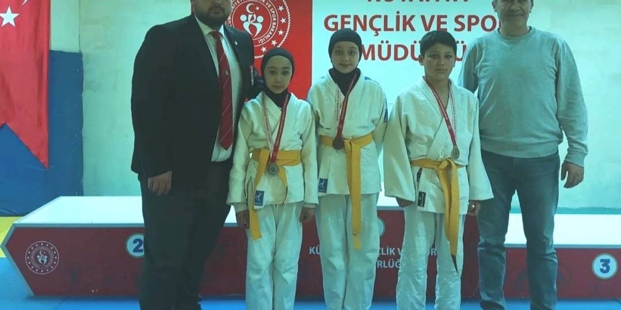 Kütahya Ahteri İmam Hatip Ortaokulunun Judo Başarısı