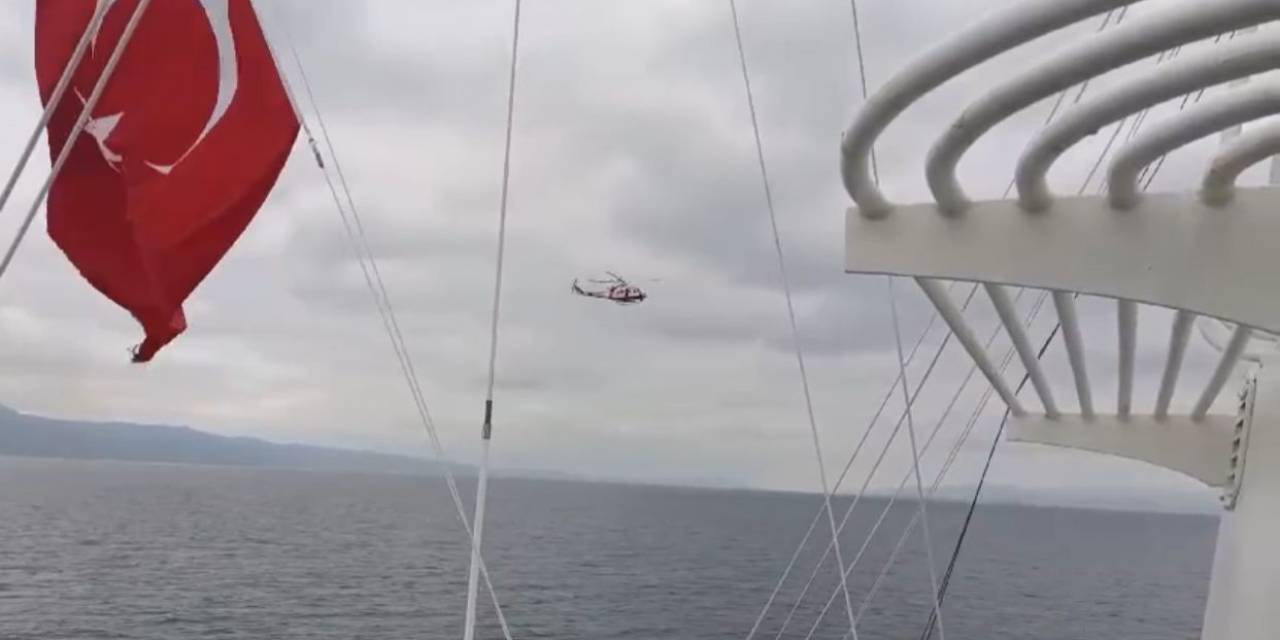 Batan Geminin Kayıp Mürettebatını Arama Çalışmaları Havadan Görüntülendi