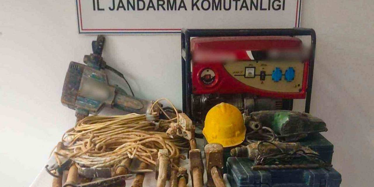 Birinci Derece Sit Alanında Kaçak Kazı Yapan 3 Şahıs Yakalandı