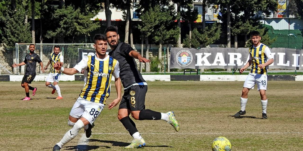 Çeşme’de Yerel Derbinin Galibi Alaçatıspor