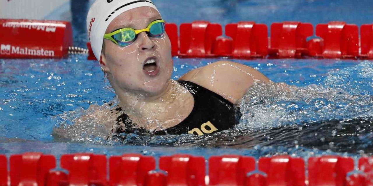 İsrailli Kadın Yüzücü 2024 Dünya Su Sporları Şampiyonası’nda Yuhalandı