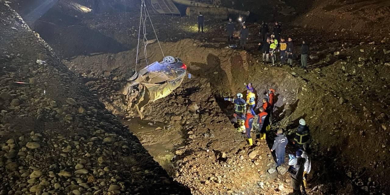 Adıyaman’daki Feci Kaza Kamerada: 1 Polis Hayatını Kaybetti, 1 Polis Yaralandı