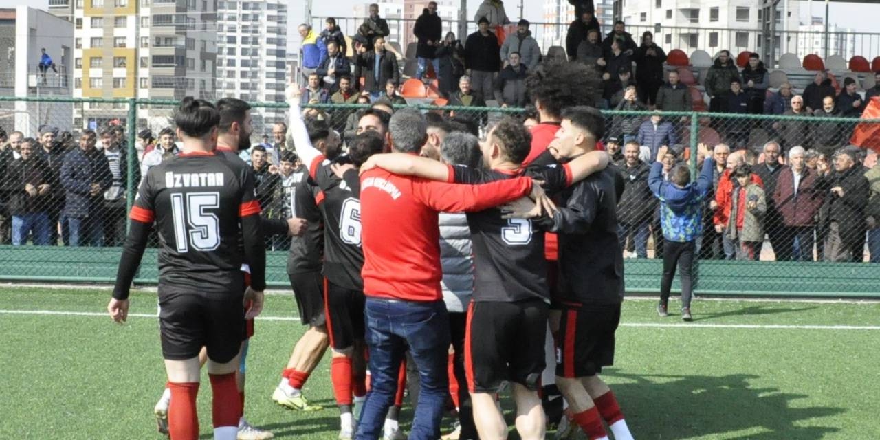 Kayseri 1. Amatör Küme: Özvatan Belediyespor: 5 - Palasspor: 0