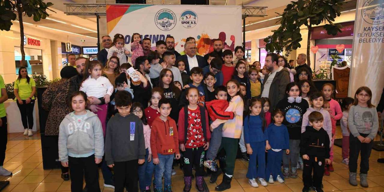 Başkan Büyükkılıç, Kayseri’yi Sporun Merkezi Yapmaya Devam Ediyor