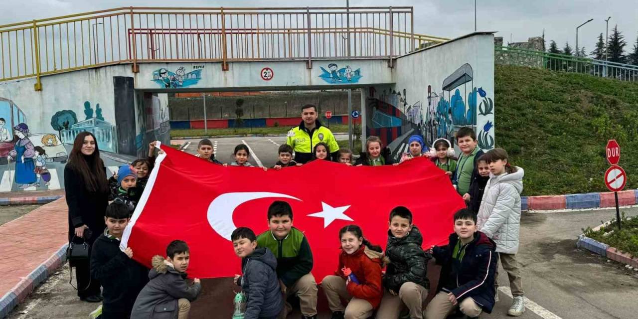 Geleceğin Bilinçli Sürücüleri Yetişiyor