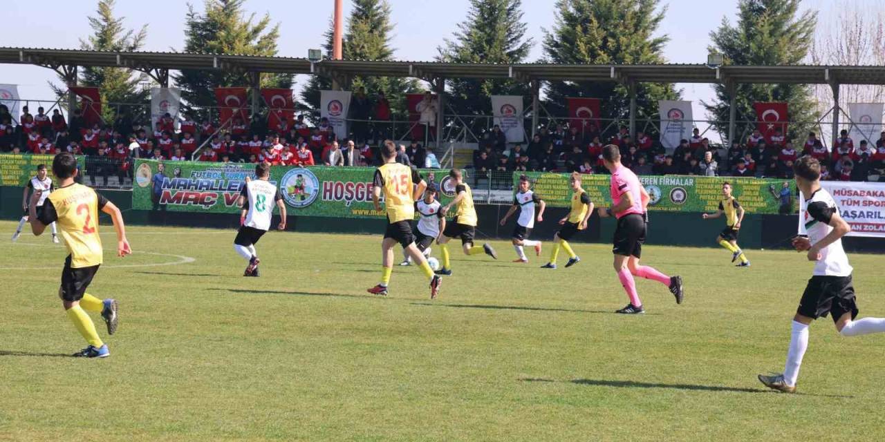 Gençleri Sporla Buluşturan ’mahallemde Maç Var’ Turnuvasında İlk Düdüğü Ümit Öztürk Çaldı