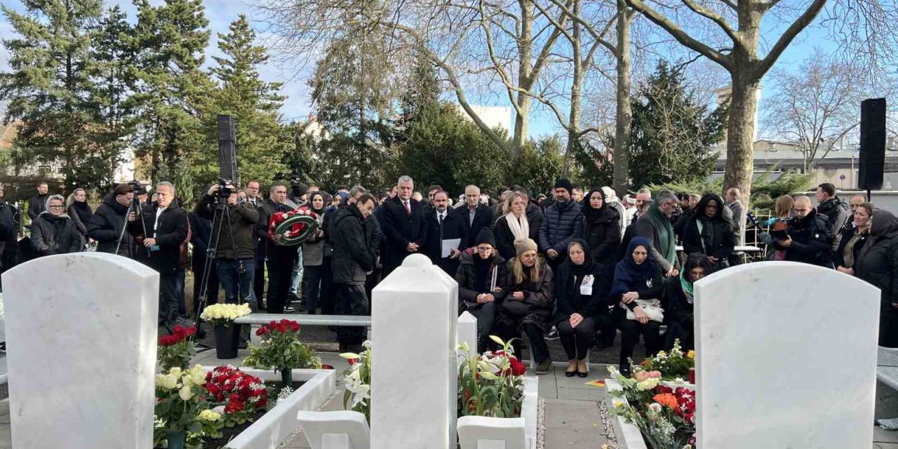 Almanya’daki Irkçı Terör Saldırısında Hayatını Kaybedenler Hanau’da Anıldı