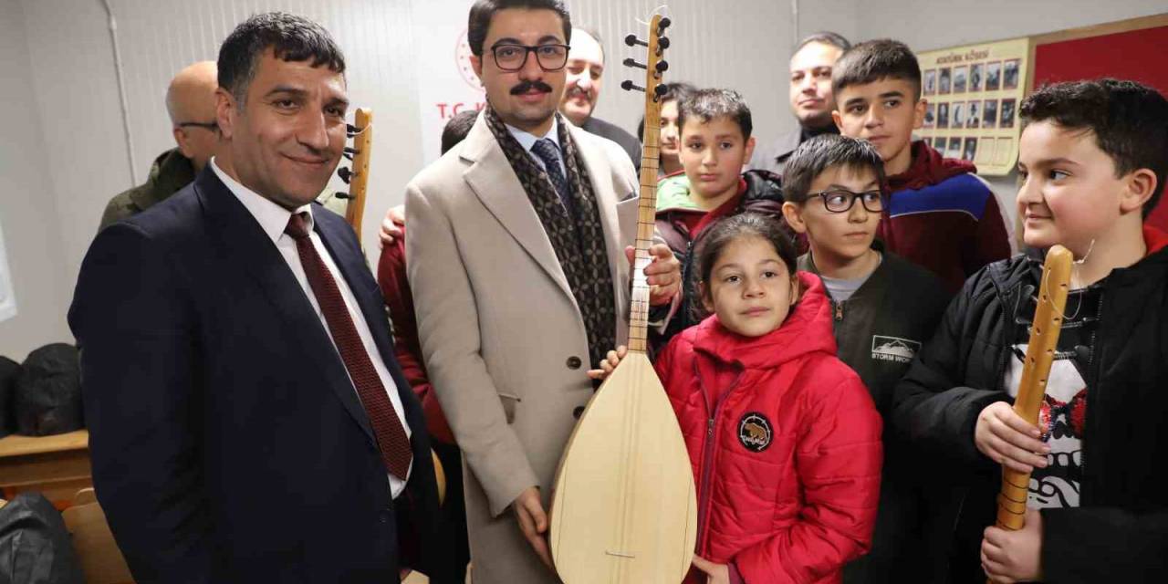 Deprem Bölgesindeki Müzisyenlere Destek