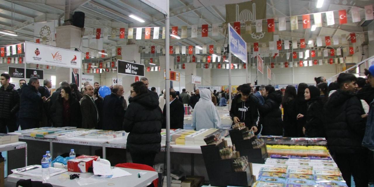 Mardin’de 1. Kitap Fuarı Düzenlendi