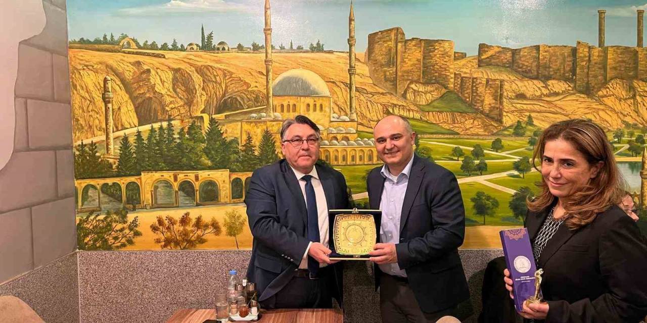 Rektör Özölçer Essen-zonguldak Ekonomi Konferansına Katıldı