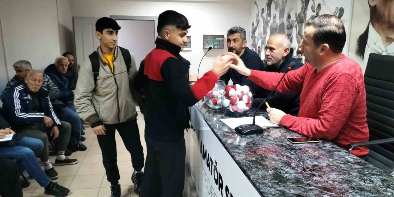 Kayseri U-15 Futbol Ligi Fikstürü Çekildi