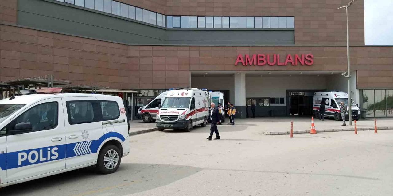 Kendisini Darp Eden Kocasını “Meyve” Bıçağı İle Bıçakladı