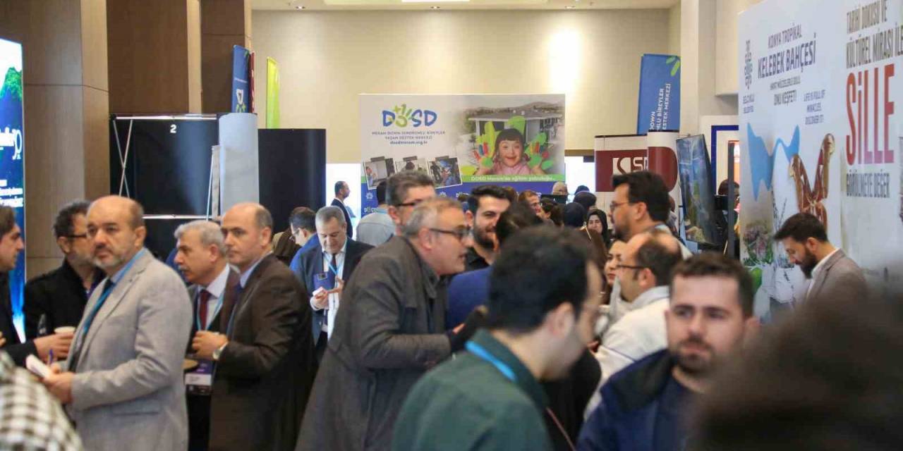 Uluslararası Acil Akademik Tıp Kongresi’ne Katılan Dosd Meram Yoğun İlgi Gördü